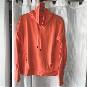 Under Amour NWT pull-over